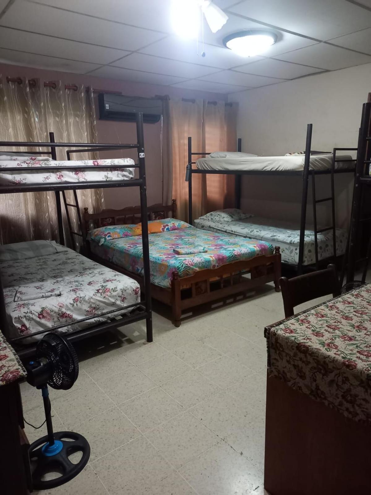 Pacasa Hostel Давид Экстерьер фото